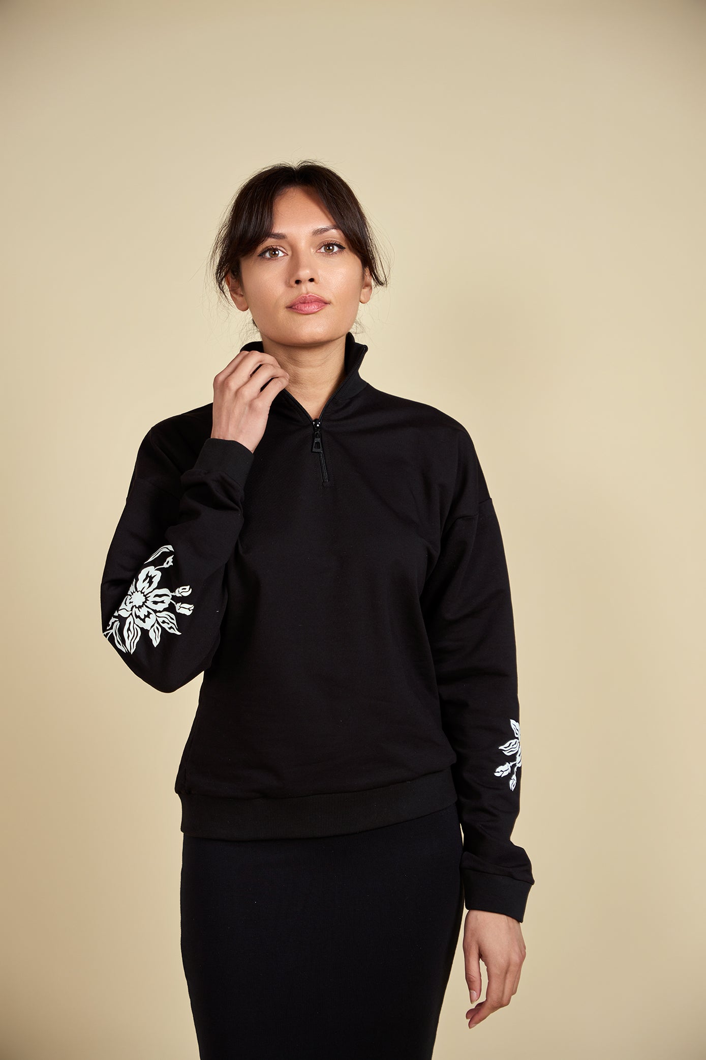 Quater Zip Sweatshirt with Floral Printed Sleeve