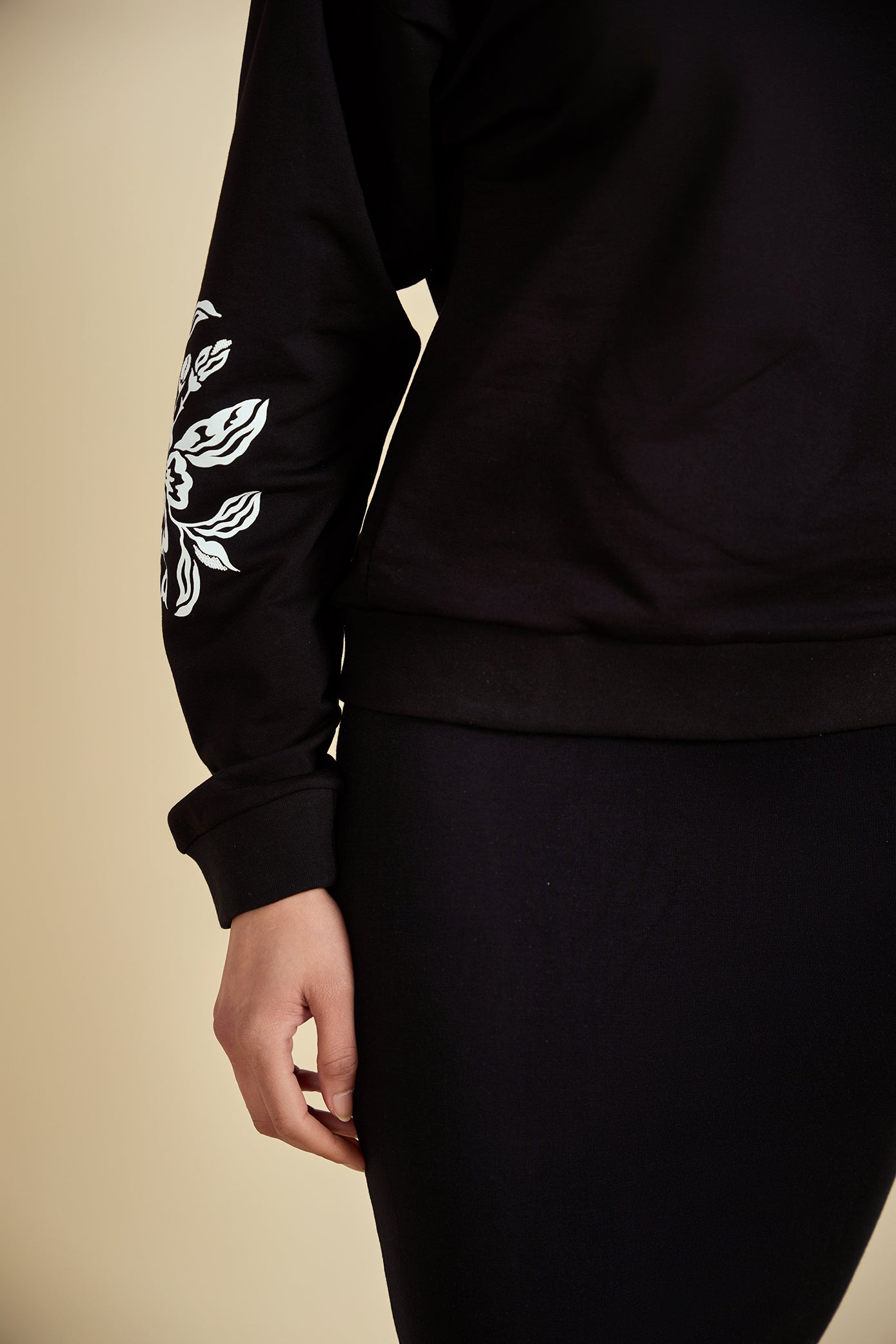 Quater Zip Sweatshirt with Floral Printed Sleeve