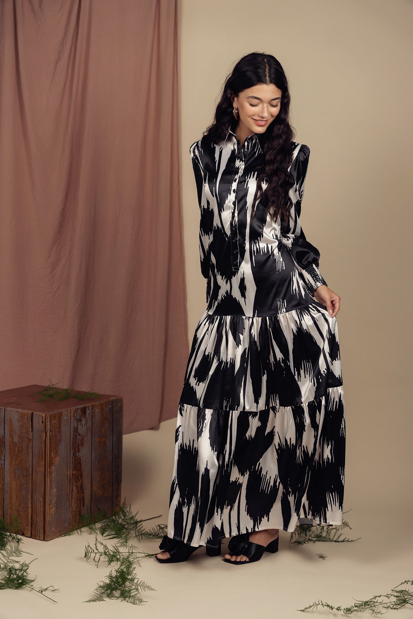 Printed Collar Buttoned Maxi