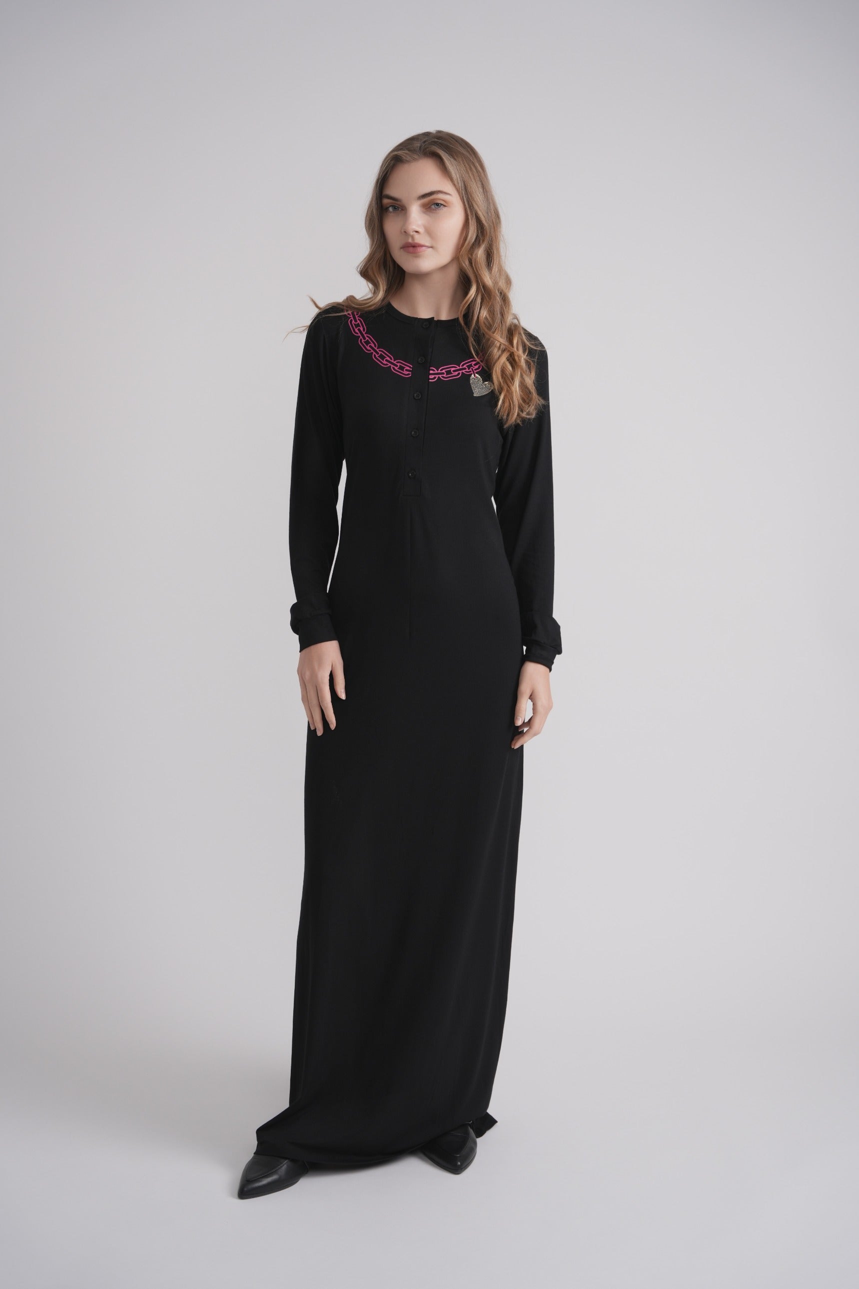 Chain Design Nightgown