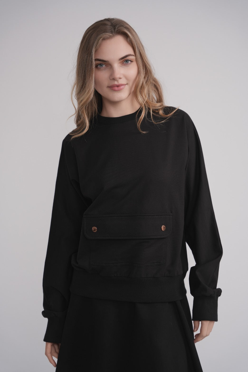Front Pocket Sweatshirt - Black