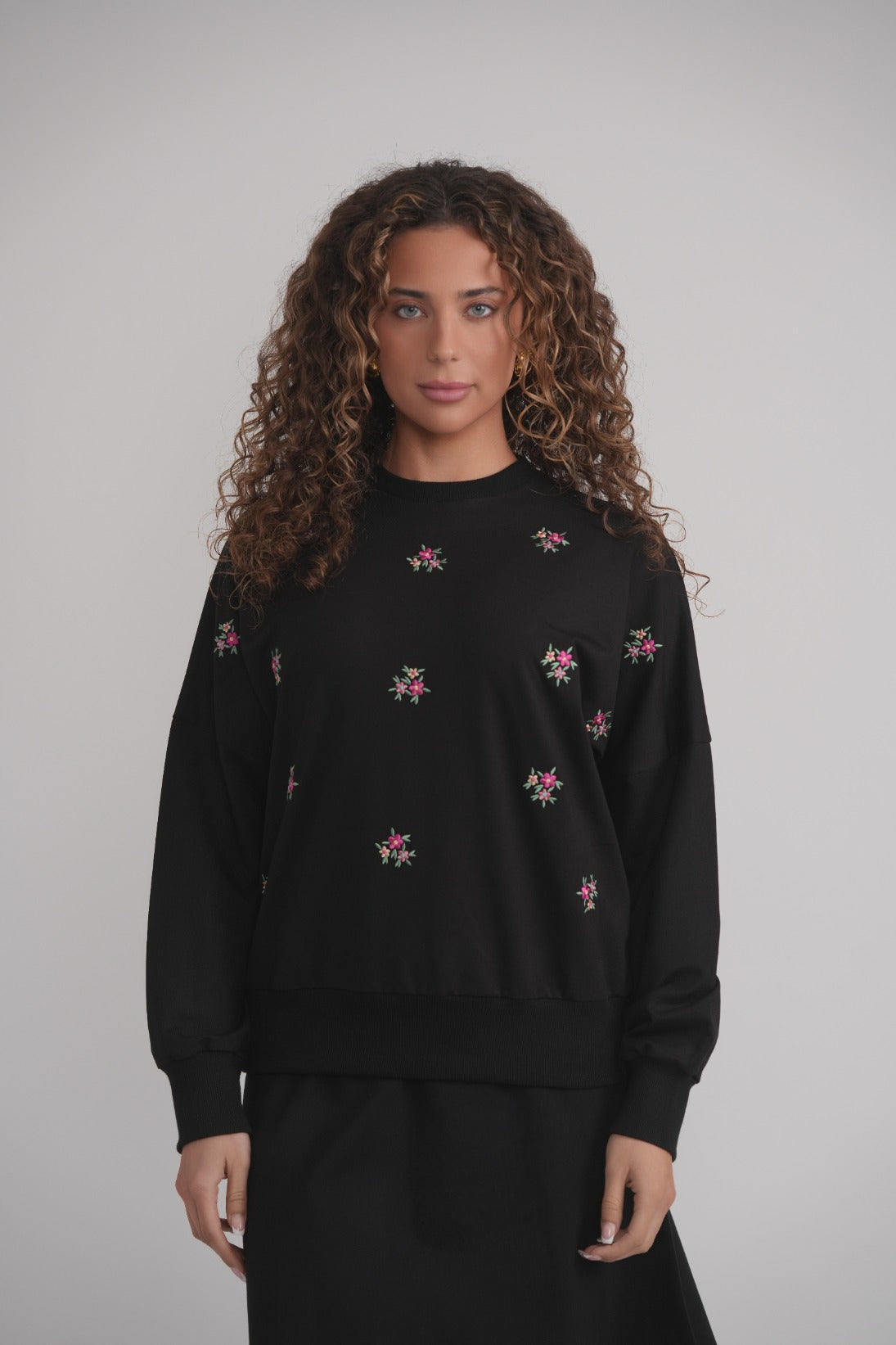 Floral Embroidered Sweatshirt