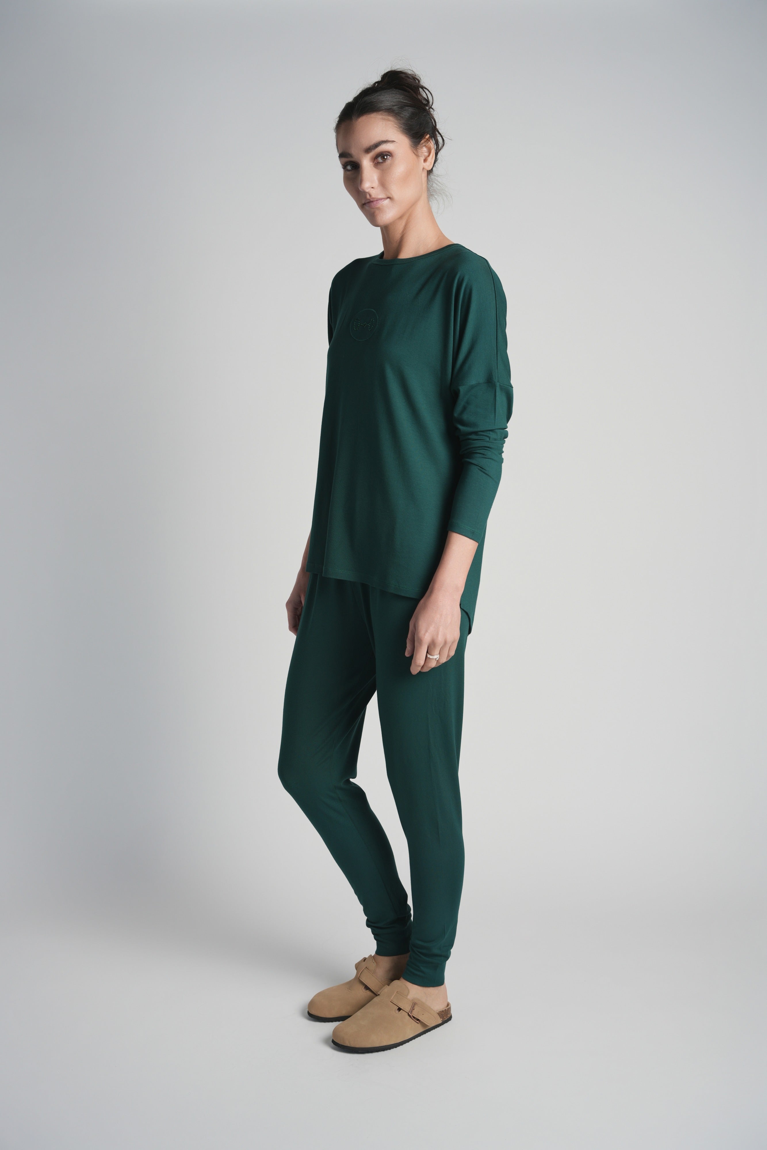 Horesbit Rhinestone Pajama