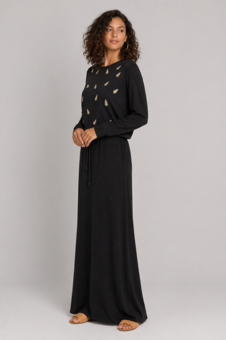 Feather Embroidered Nursing Lounger